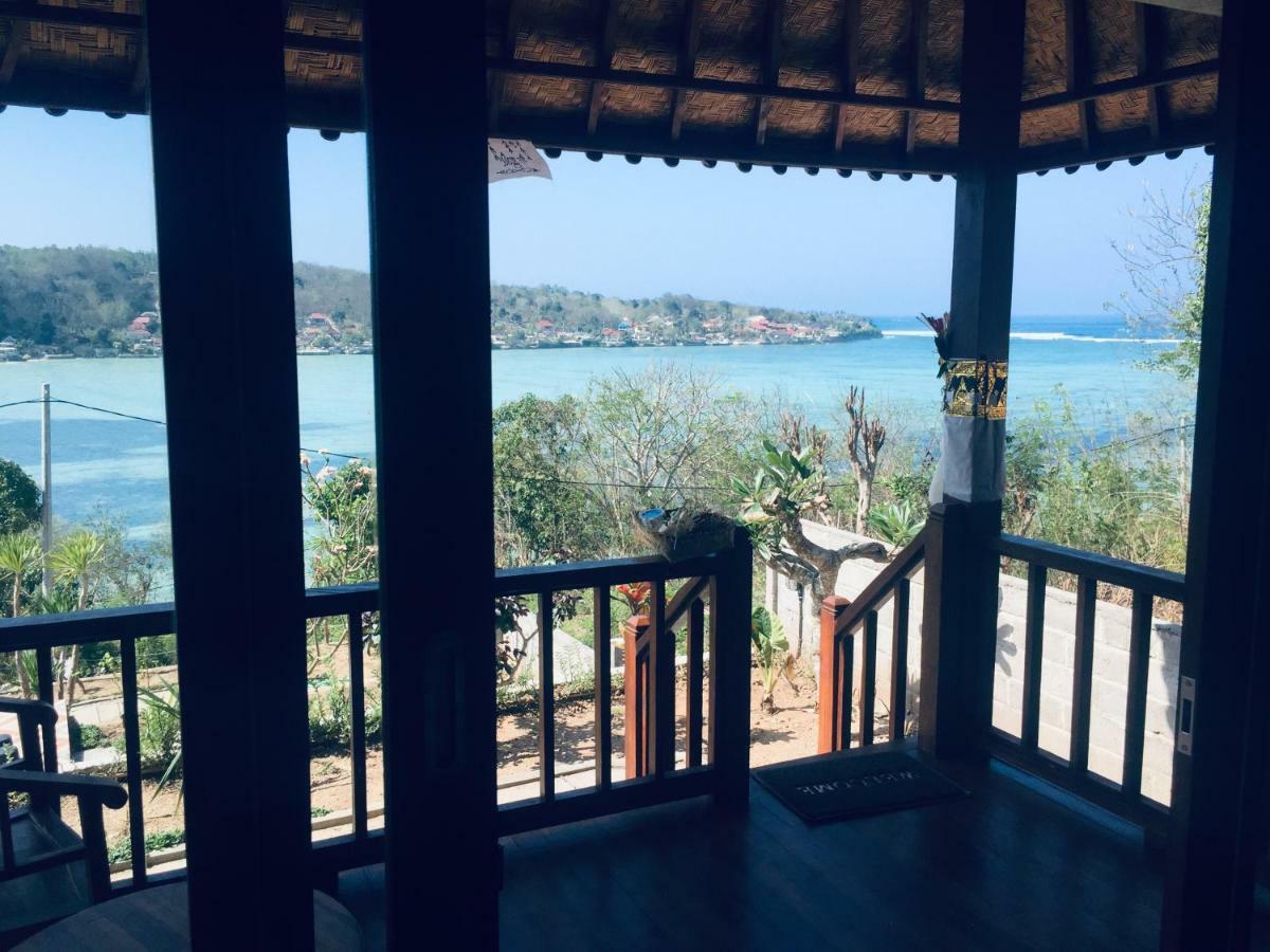 Sunday Huts Lembongan Hotell Exteriör bild