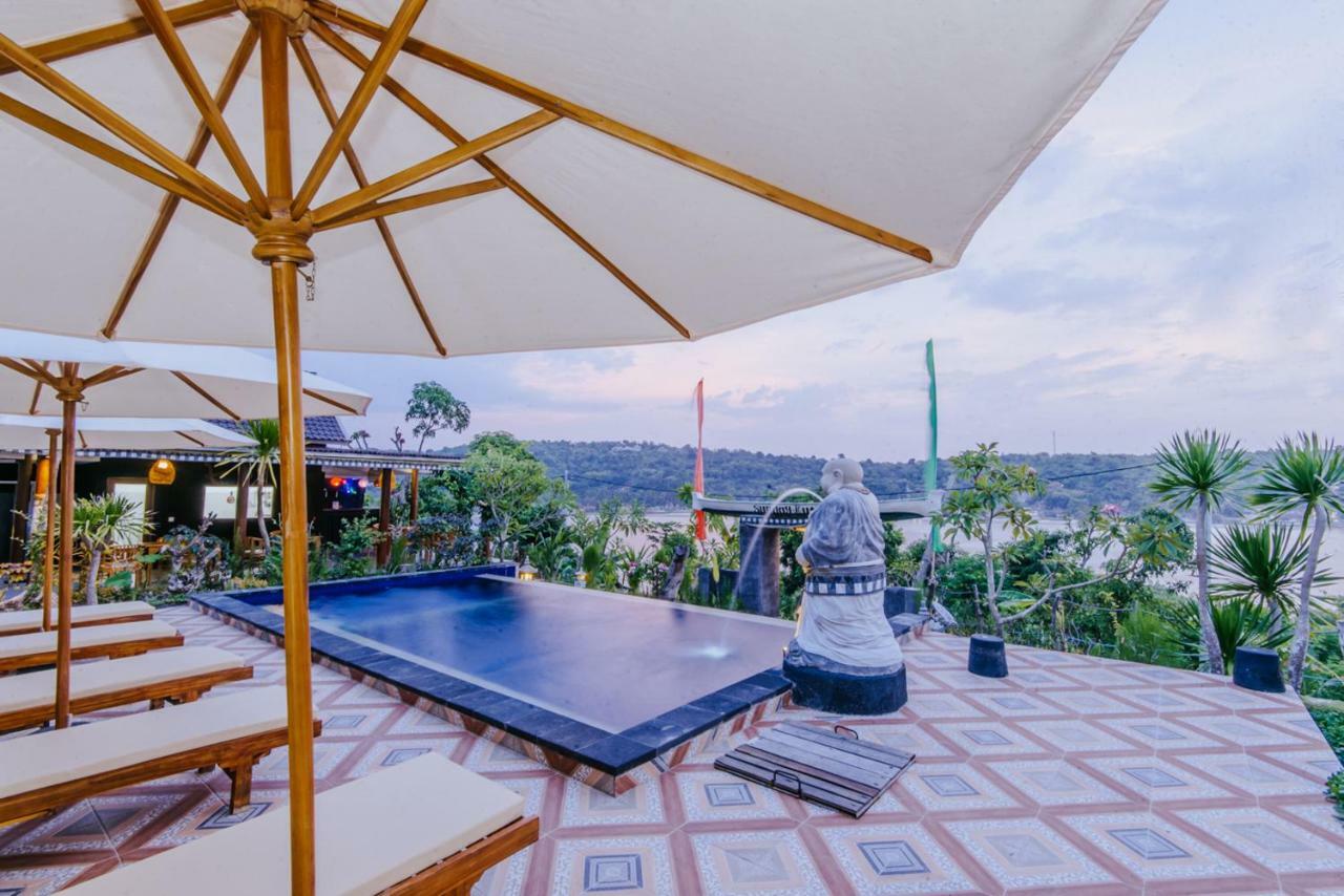 Sunday Huts Lembongan Hotell Exteriör bild